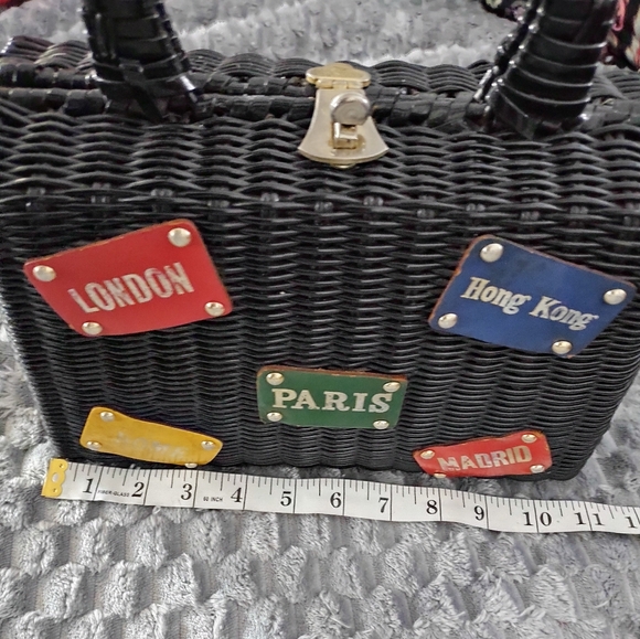 Vintage 1960's Black Wicker Handbag with Colorful Plaques By ADG Fashion Import - Picture 8 of 10